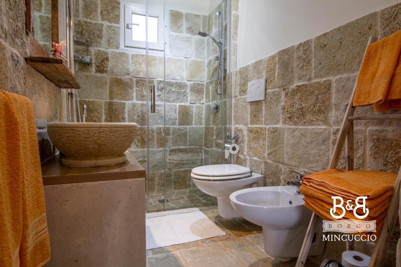 Borgo Mincuccio Bed & Breakfast ออสตูนี ภายนอก รูปภาพ