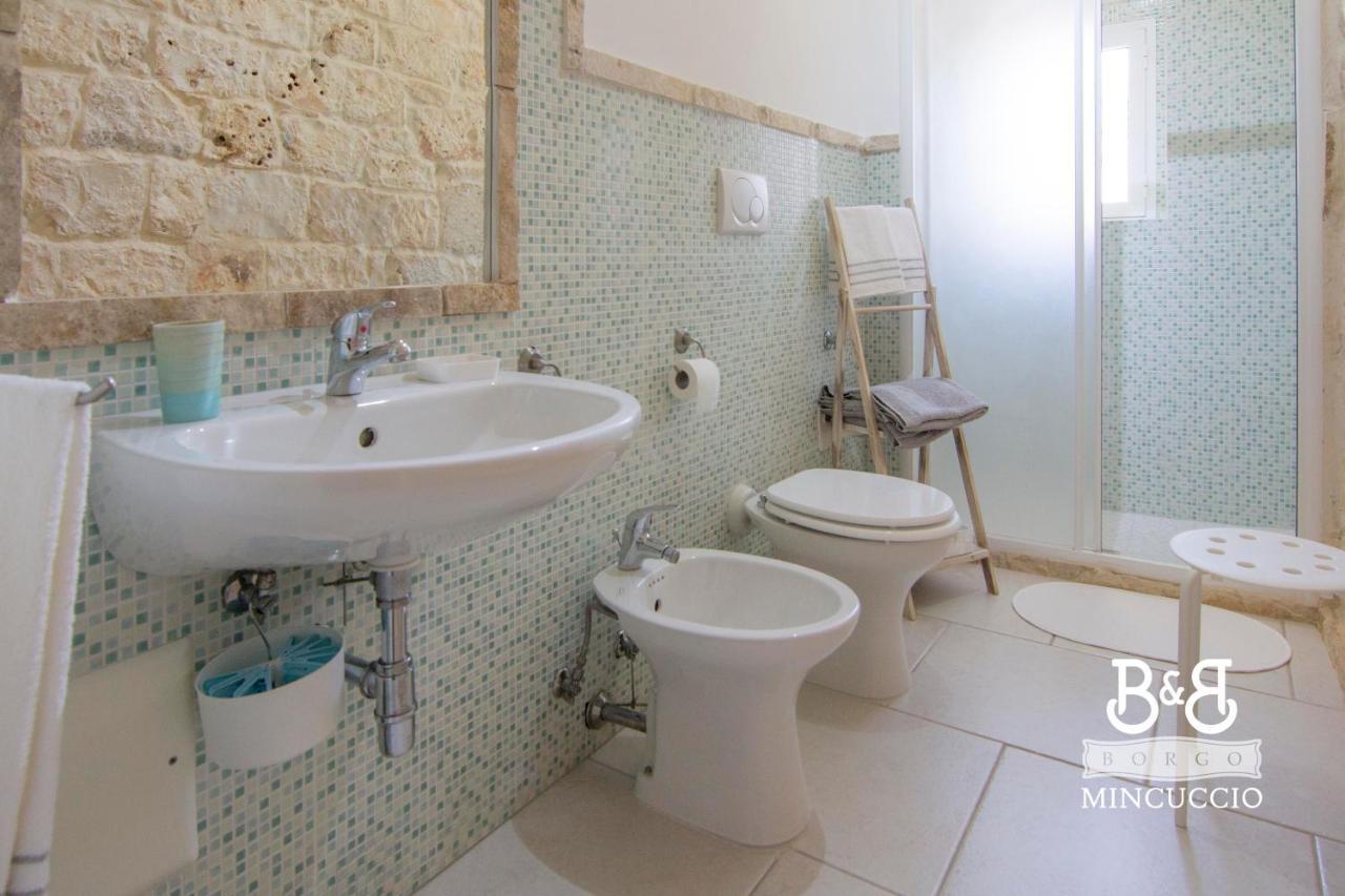 Borgo Mincuccio Bed & Breakfast ออสตูนี ภายนอก รูปภาพ