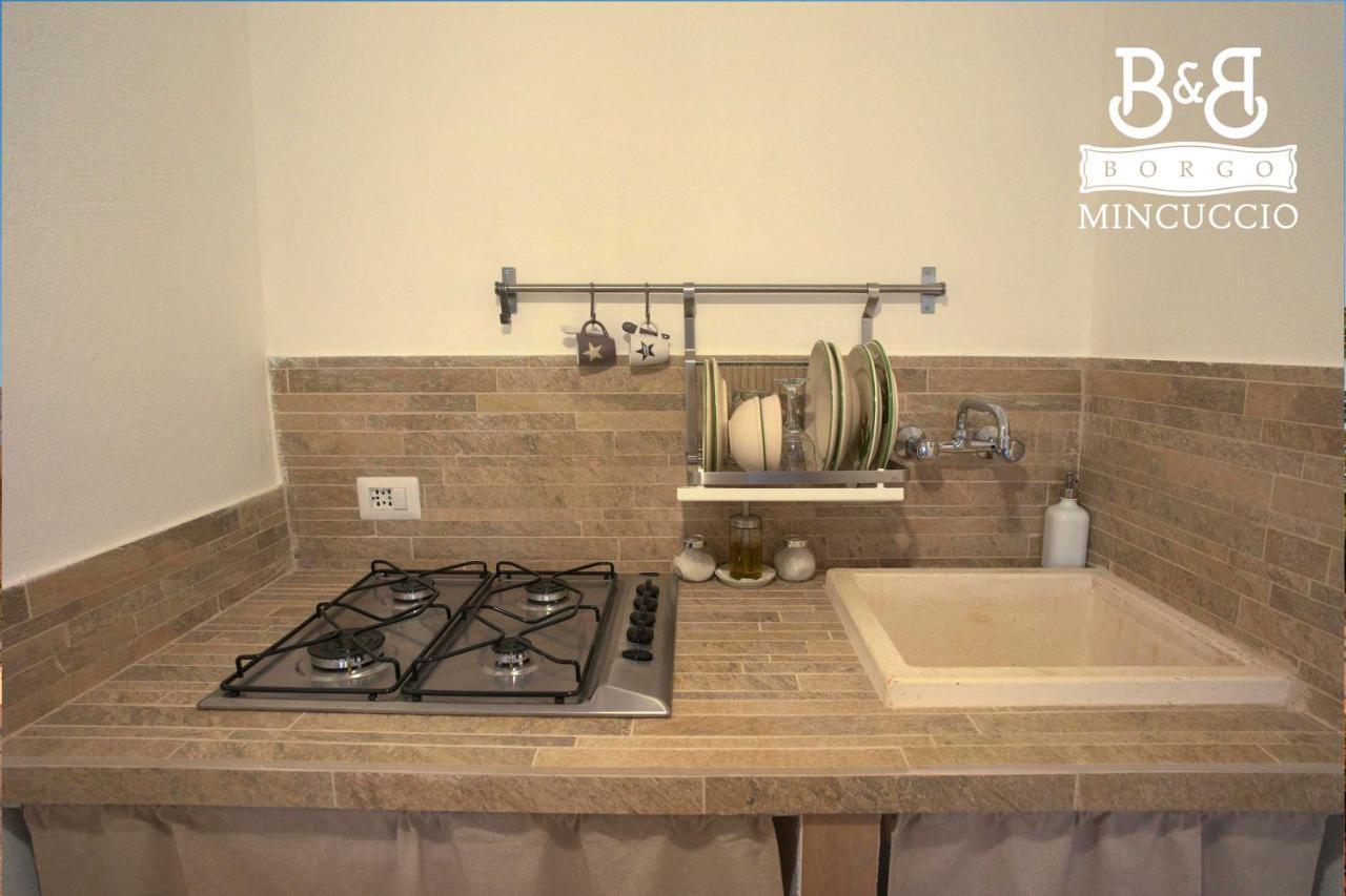 Borgo Mincuccio Bed & Breakfast ออสตูนี ภายนอก รูปภาพ