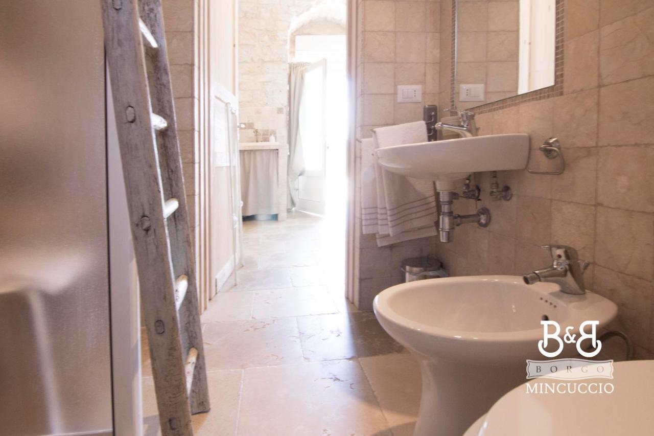 Borgo Mincuccio Bed & Breakfast ออสตูนี ภายนอก รูปภาพ