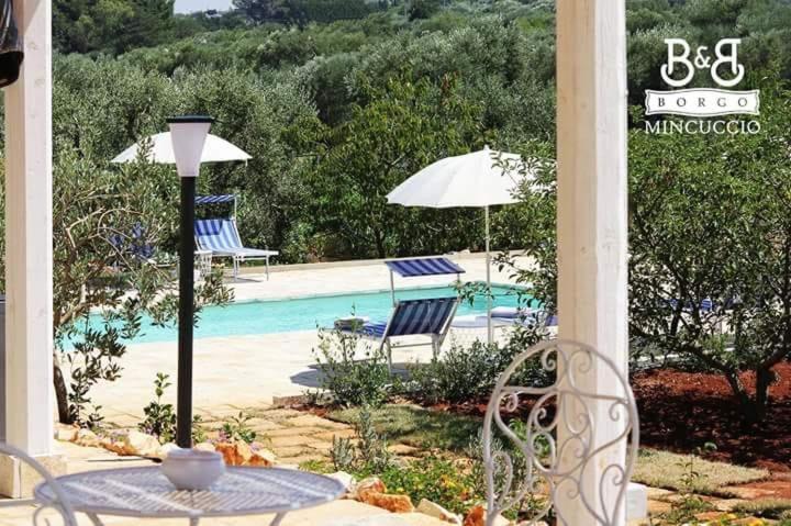 Borgo Mincuccio Bed & Breakfast ออสตูนี ภายนอก รูปภาพ