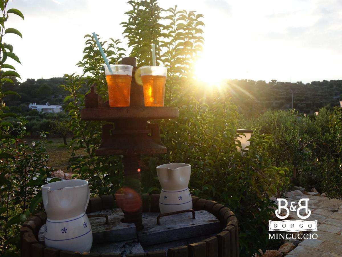 Borgo Mincuccio Bed & Breakfast ออสตูนี ภายนอก รูปภาพ